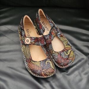 Alegria Women's Mary Jane Flats in Multicolor Paloma Sz 36 Euro 6US Comfort Shoe
